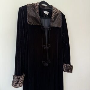 Vtg 1990s Black Crushed Velvet Cheetah Frog Closure Jacket Full Length Evening